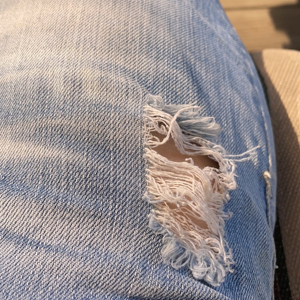 Jeans ๐ - Picture 9 of 16